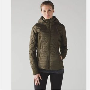 Lululemon running down jacket army green